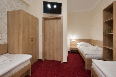 Six-bed room
 Standard Plus