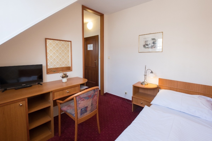 Single Room Standard